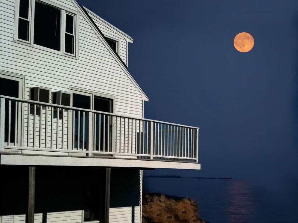 The Quarterdeck Inn By The Sea Rockport Exterior photo